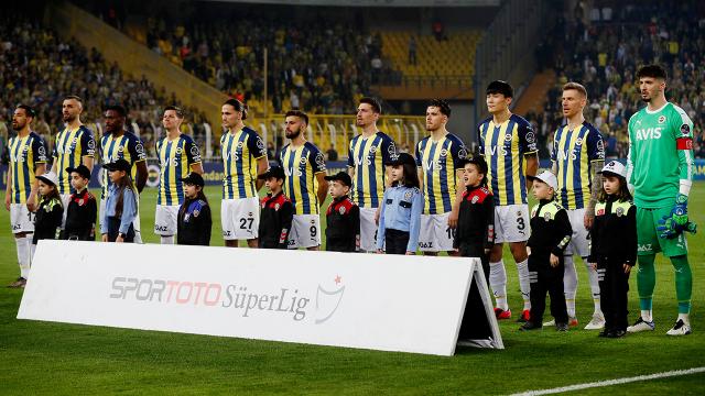İsmail Kartaldan tek değişiklik