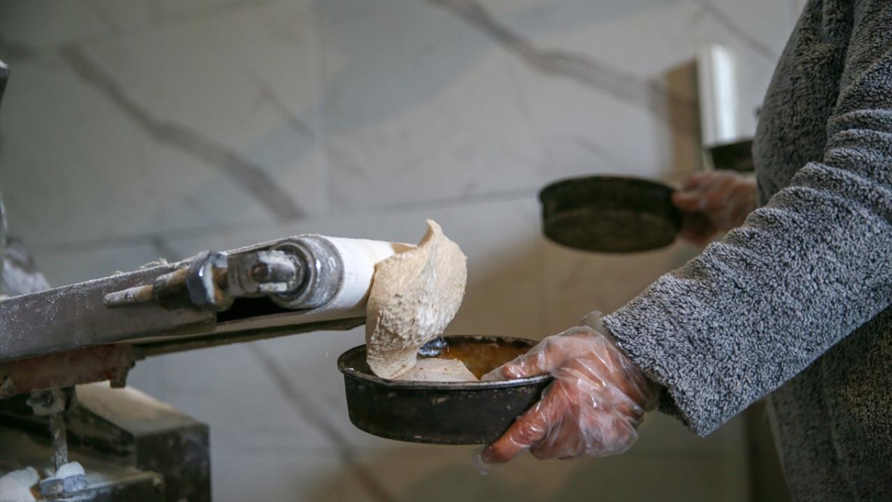 "Ninelerimizden kalan mayayı üretip çoğaltarak devam ettiriyoruz"