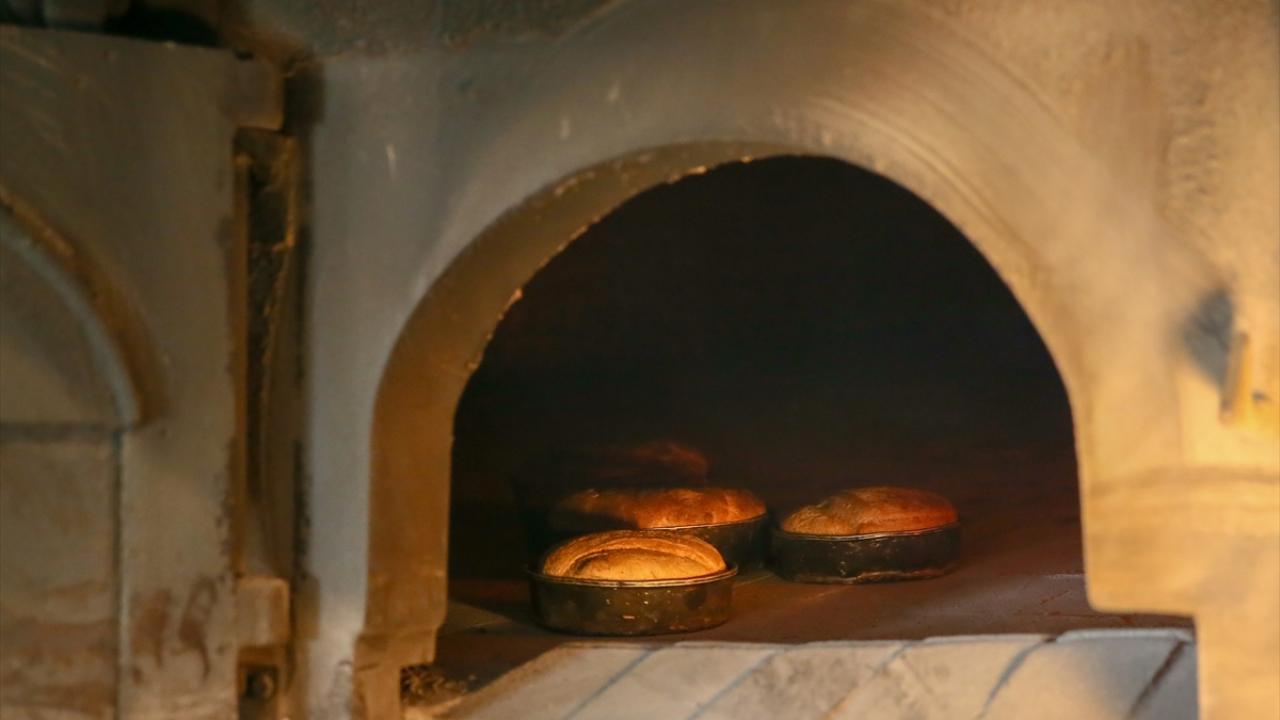 "Ekşi mayadan dolayı ekmek çabuk bozulmuyor"