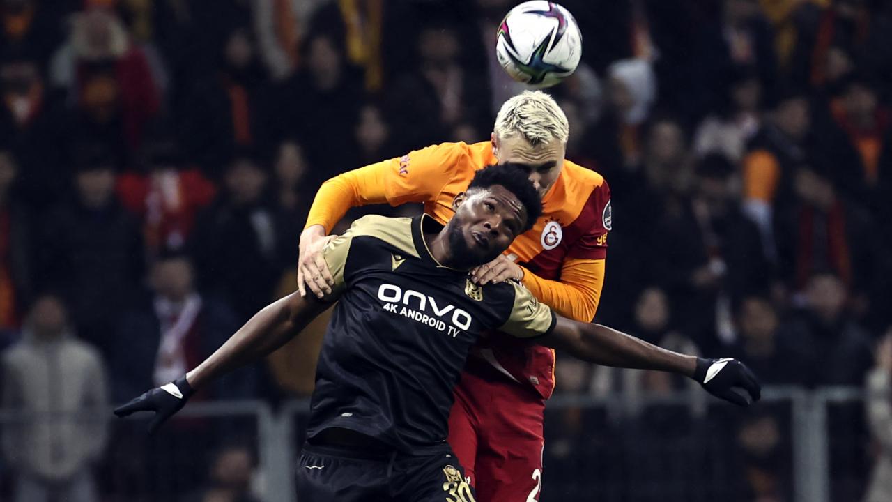 Rakibine karşı evindeki 5. maçı da kazandı