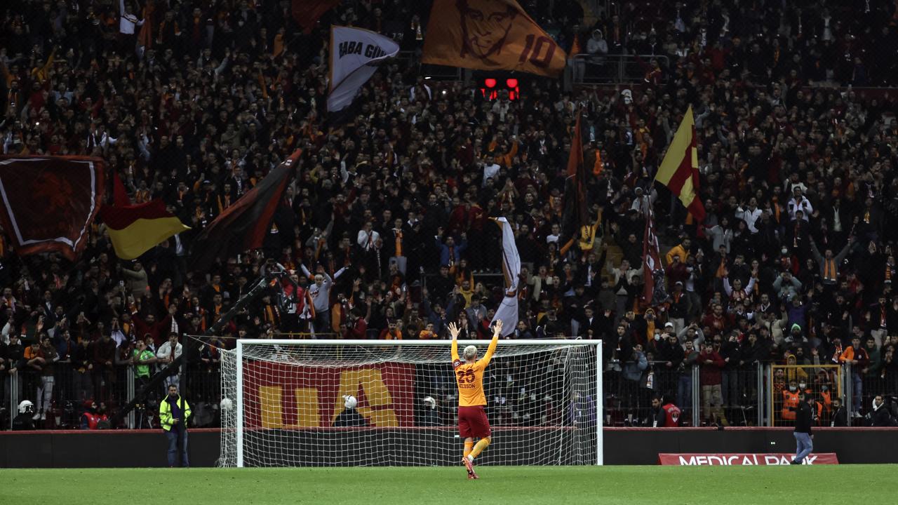 Sahasındaki galibiyet serisini 4`e çıkardı