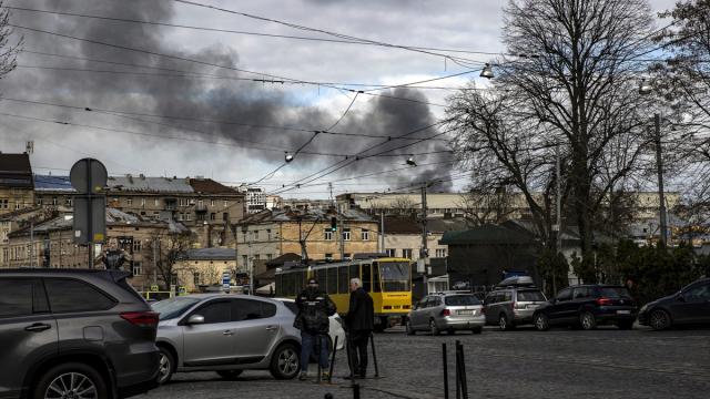 Ukrayna: Lvivdeki askeri unsura saldırı düzenlendi