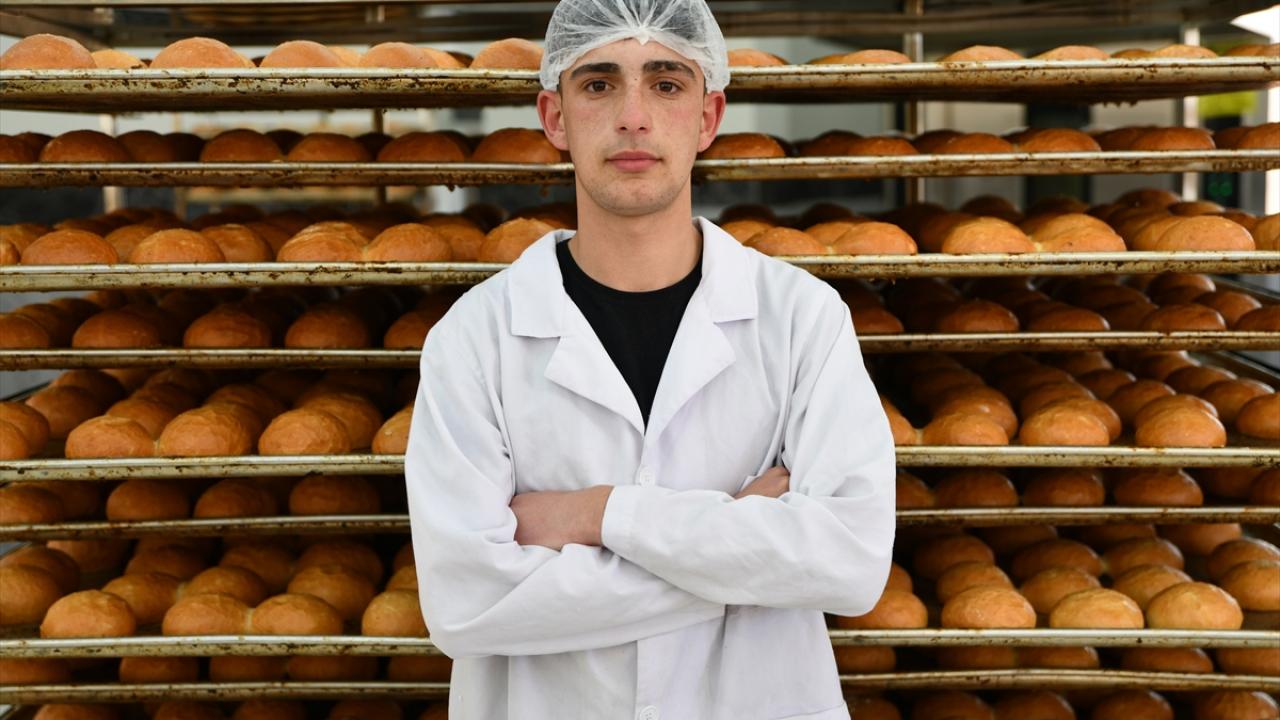 "Ailemiz ürettiğimiz ekmeği beğeniyor"