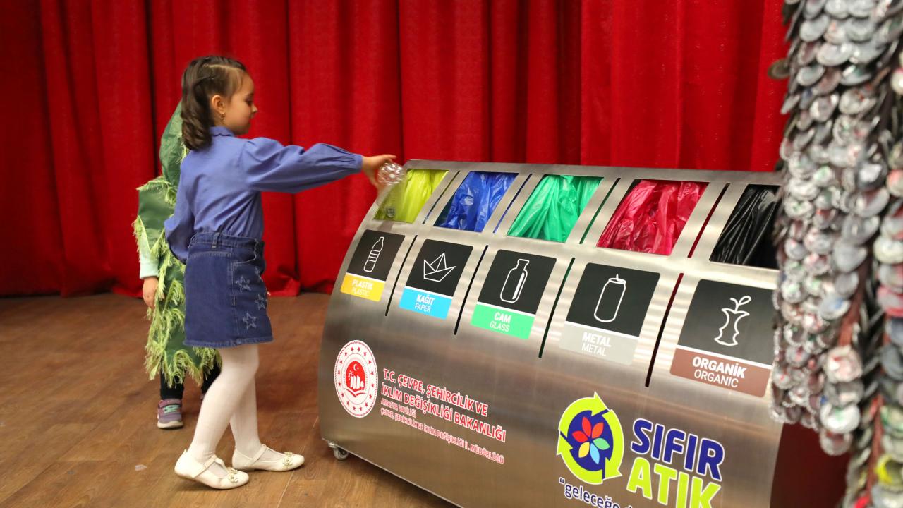 24,2 milyon ton geri kazanılabilir atık ekonomiye kazandırıldı