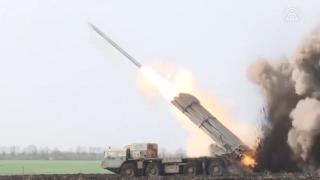 Rus güçleri Ukrayna'yı Smerch füzeleriyle vurdu