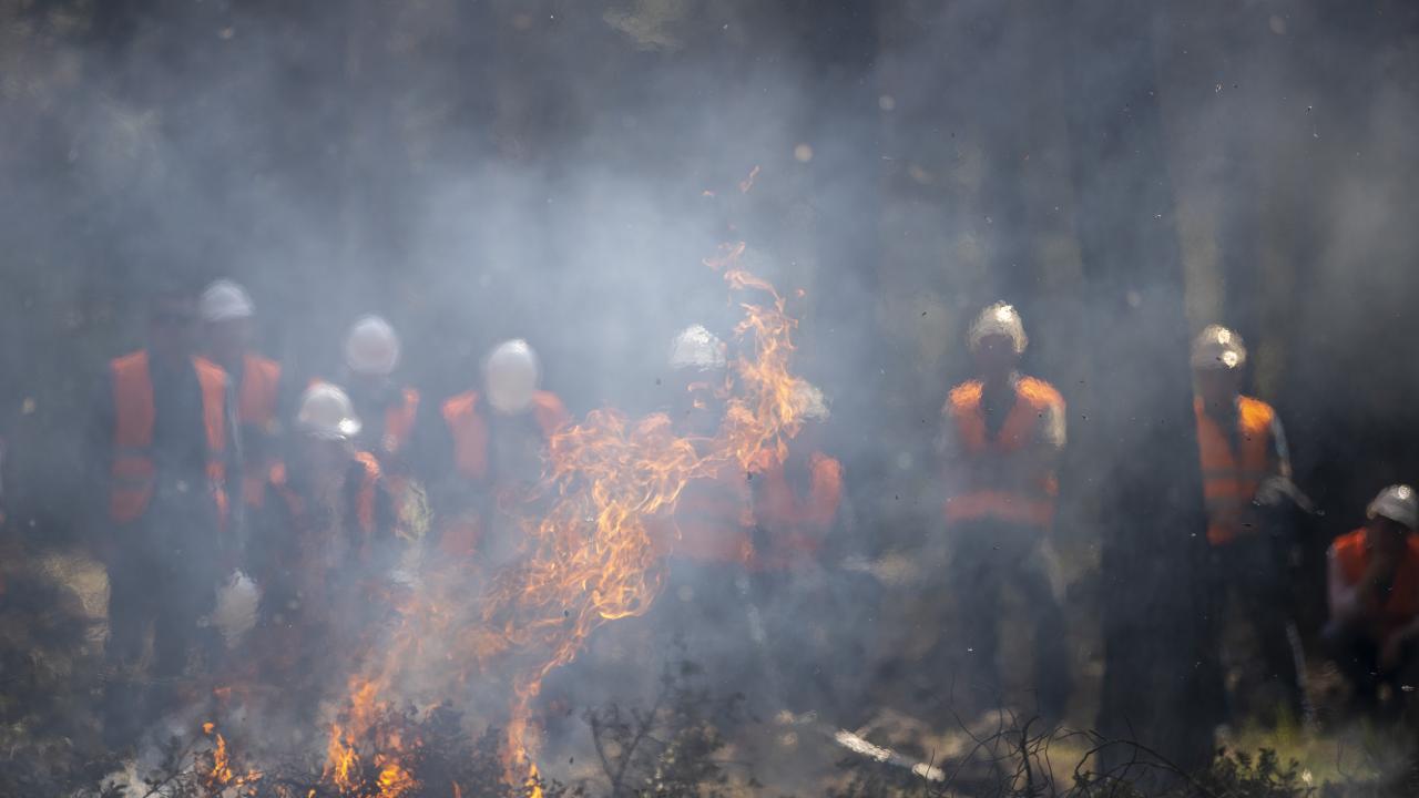 Vatandaşları duyarlı ve dikkatli olmaya çağırdı