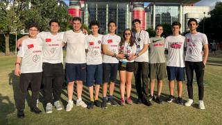 Türk öğrenciler, ABD'deki robotik yarışmasından ödülle döndü