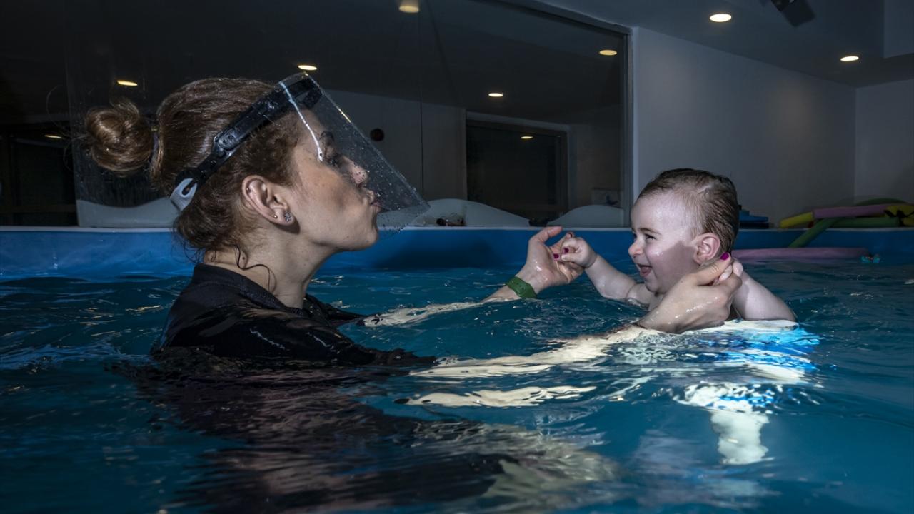 "Su korkusu 1 yaşından itibaren başlıyor"