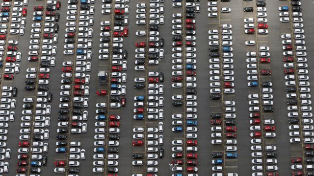 AB ülkelerinde 2035ten itibaren benzinli ve dizel araç satılmayacak