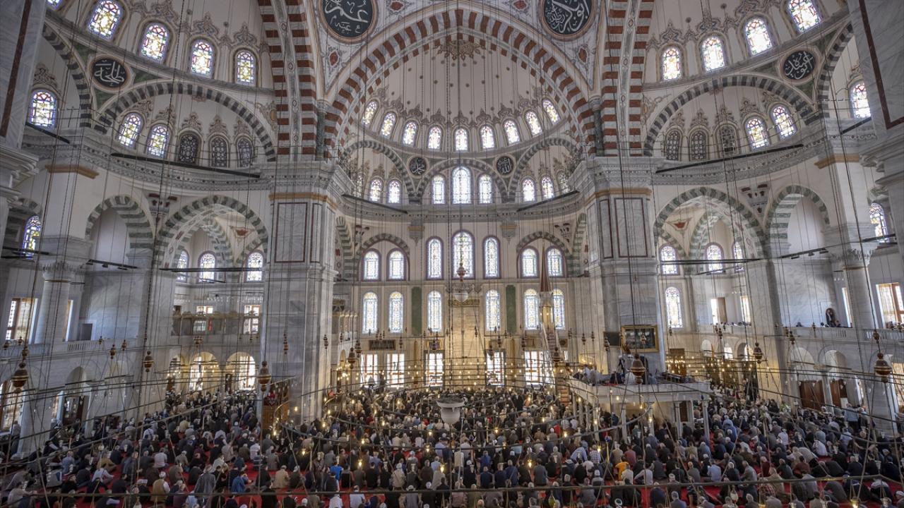 Fatih Camii-İstanbul