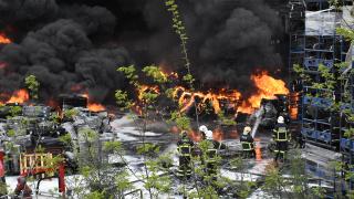 Bilecik'te lastik üretim fabrikasında yangın