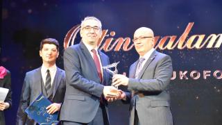 Özbekistan'daki 'Altın Kalem' medya ödüllerinde TRT ödül aldı