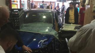 Sosyal medyada yayın yaparken fırına daldılar