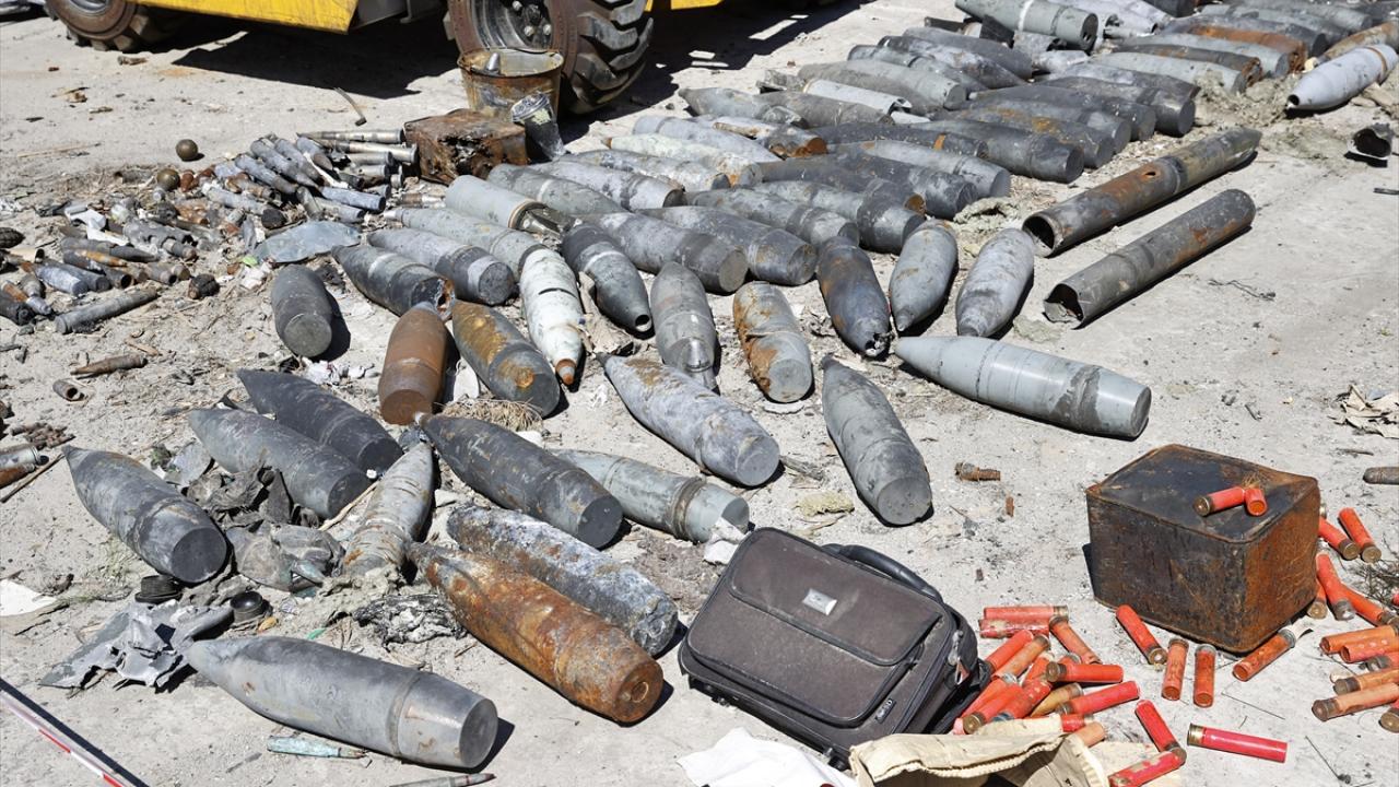 Tesiste temizlik çalışmaları sürüyor