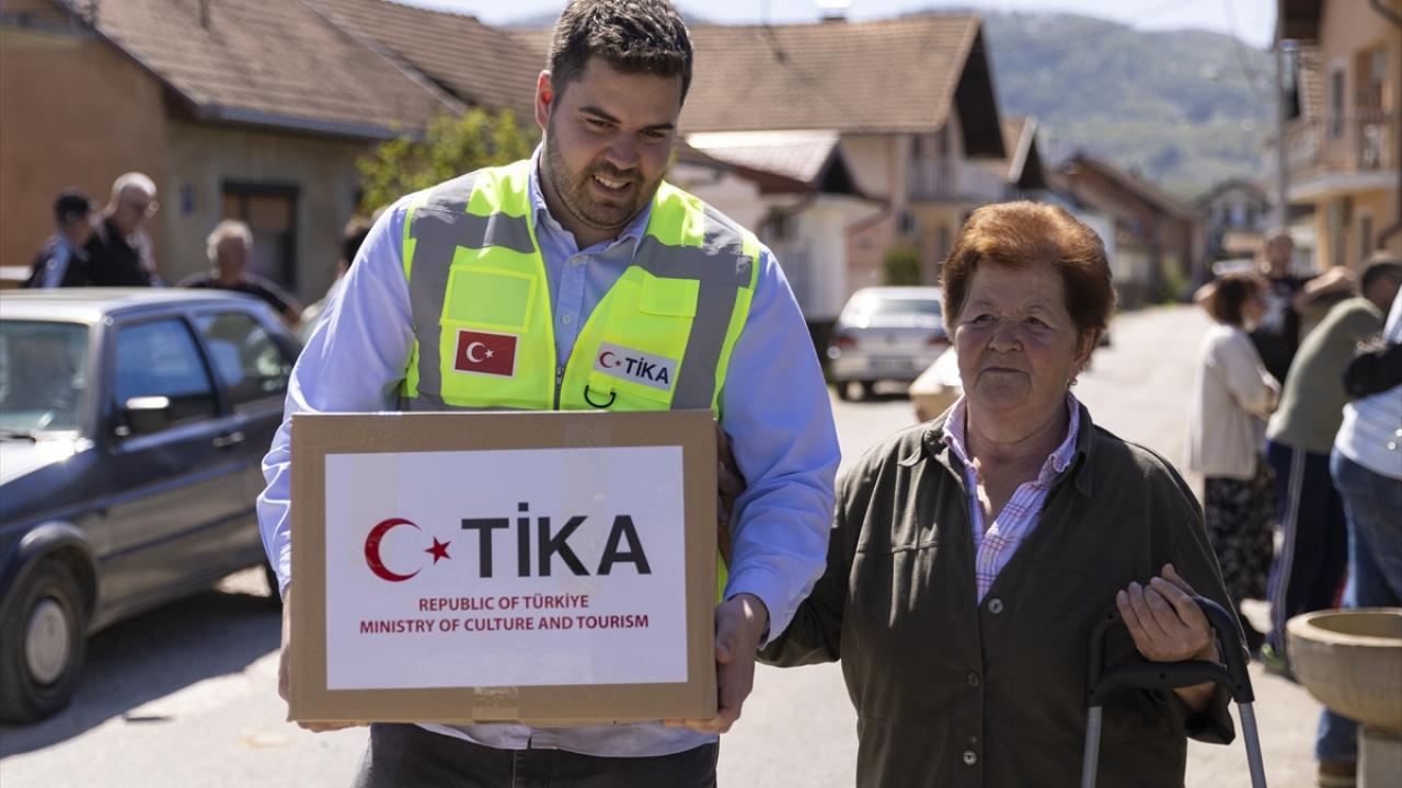 Komşu ülkelerdeki Ukraynalı sığınmacılara destek