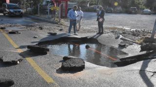 Bodrum'da içme suyu borusu patladı