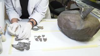 Gümüş kabın restorasyonu 8 yıl sürdü