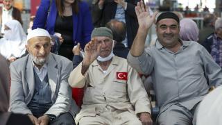 Diyanetin ilk umre kafilesi yola çıktı