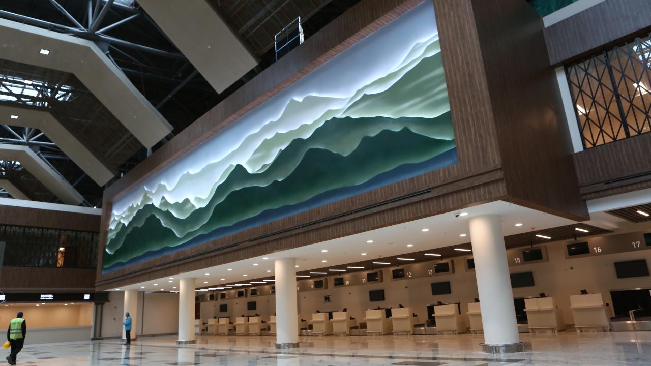 Rize-Artvin Havalimanı`nın yılda yaklaşık 3 milyon yolcuya hizmet vermesi planlanıyor. 