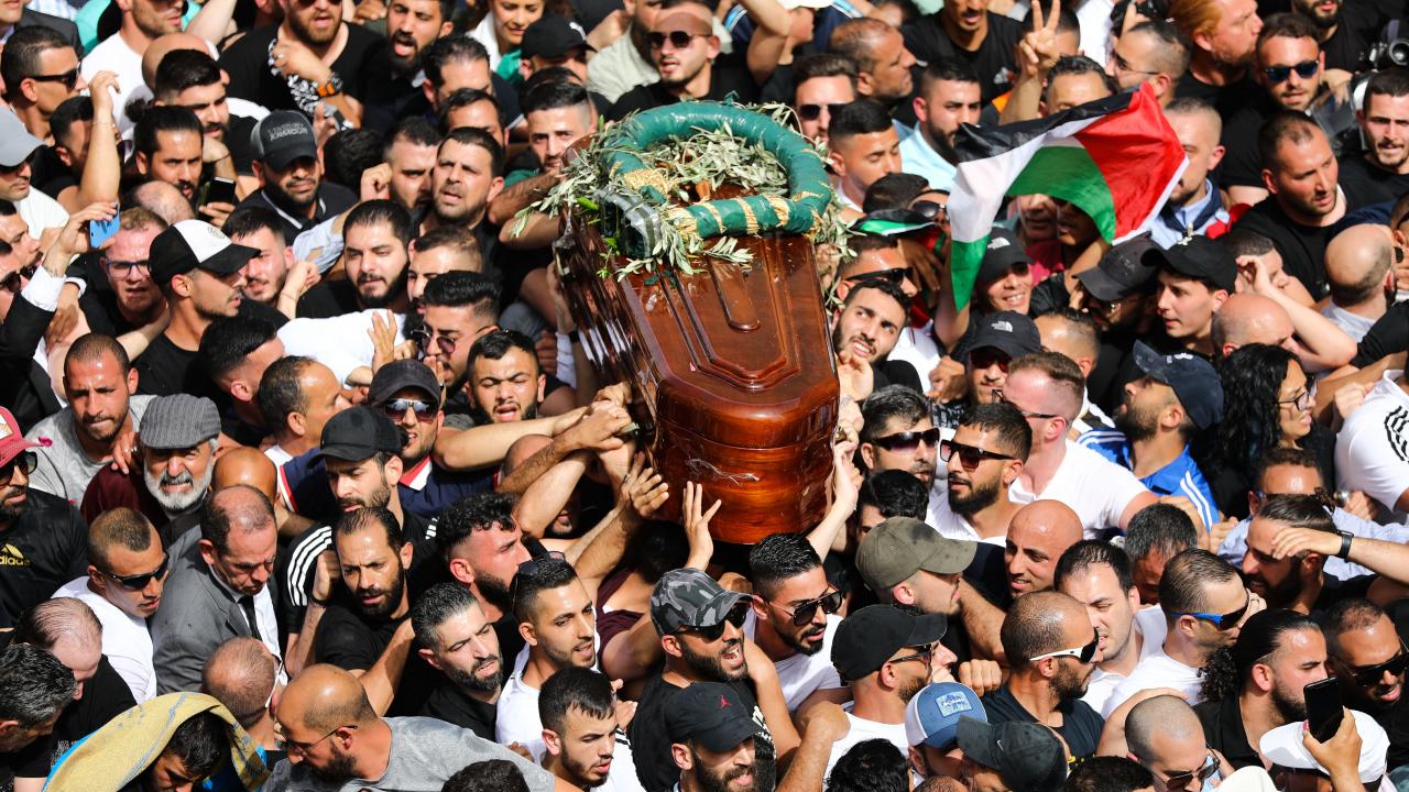 İSRAİL POLİSİ EN AZ 3 KİŞİYİ GÖZALTINA ALDI