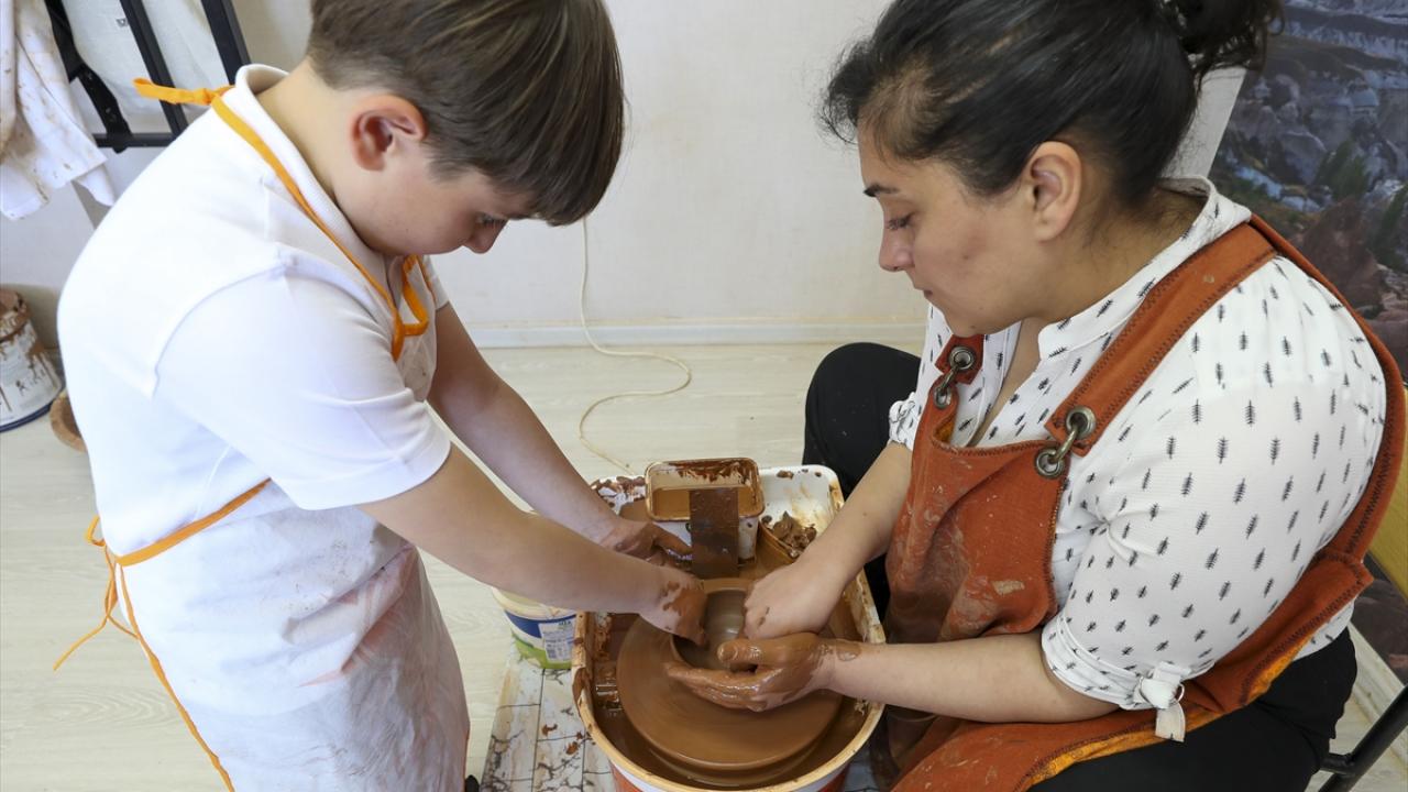 Atölyeden çıkan ürünler kullanılıyor