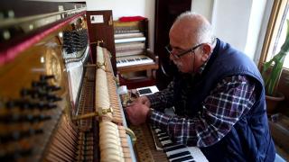 Tarihi piyanoların ustası: Mustafa Bardakçı