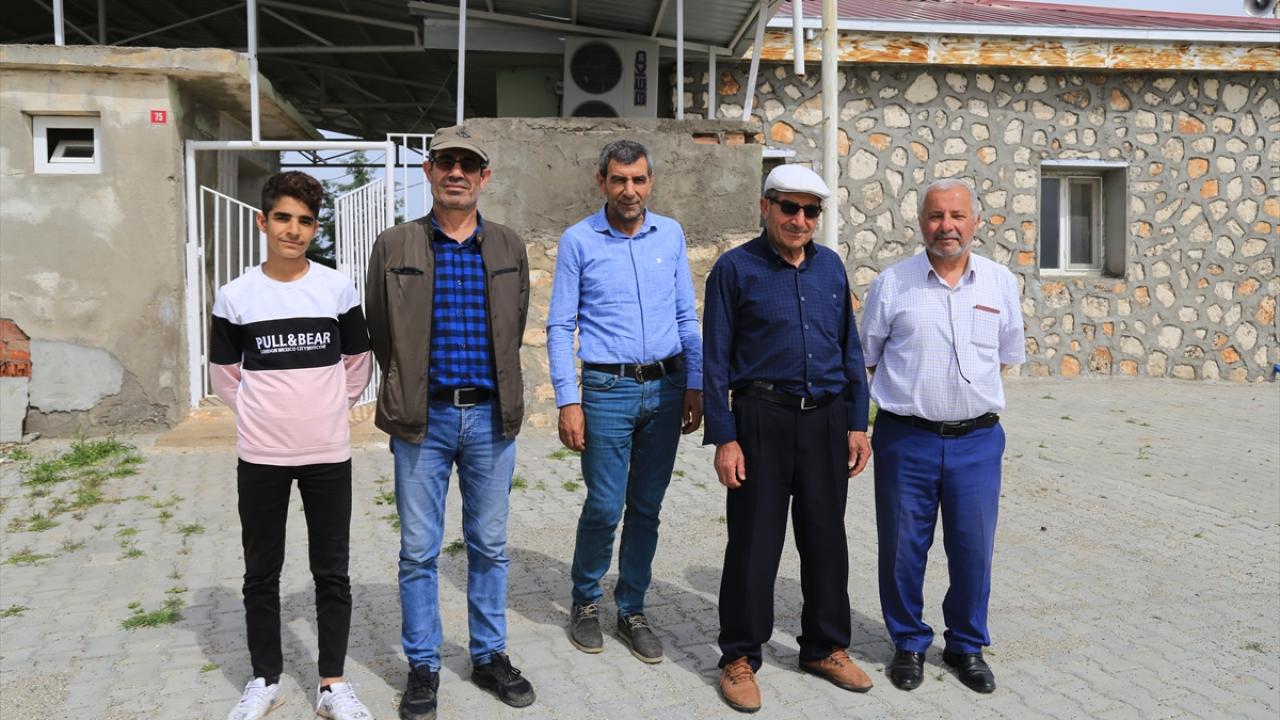 "Köye okul yapıldı, o okuldan petrol mühendisleri çıktı"