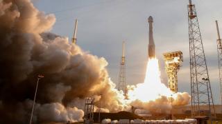 ULA Atlas V uzay roketi fırlatıldı