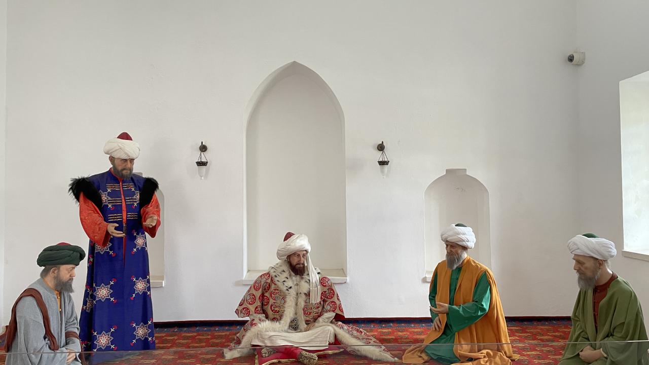 "Tarih kitaplarının sayfalarını çevirir gibi gezeceksiniz"