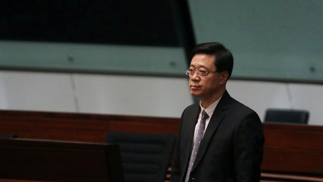 Hong Kongda John Lee liderliğinde yeni hükümet yemin ederek göreve başladı