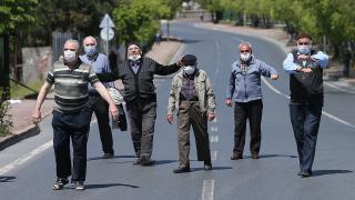 2 yıl sonra zafer sinyali: Vakalar 1000'in altında, can kaybı 5'e düştü