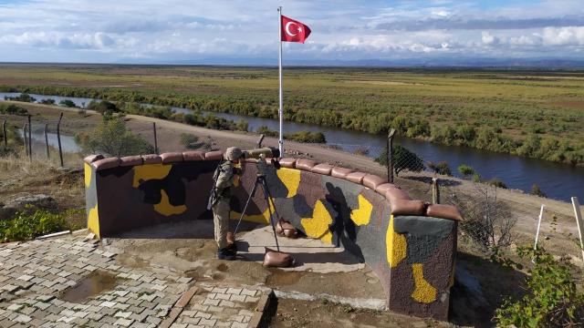 Terör örgütü üyeleri sınırda yakalandı