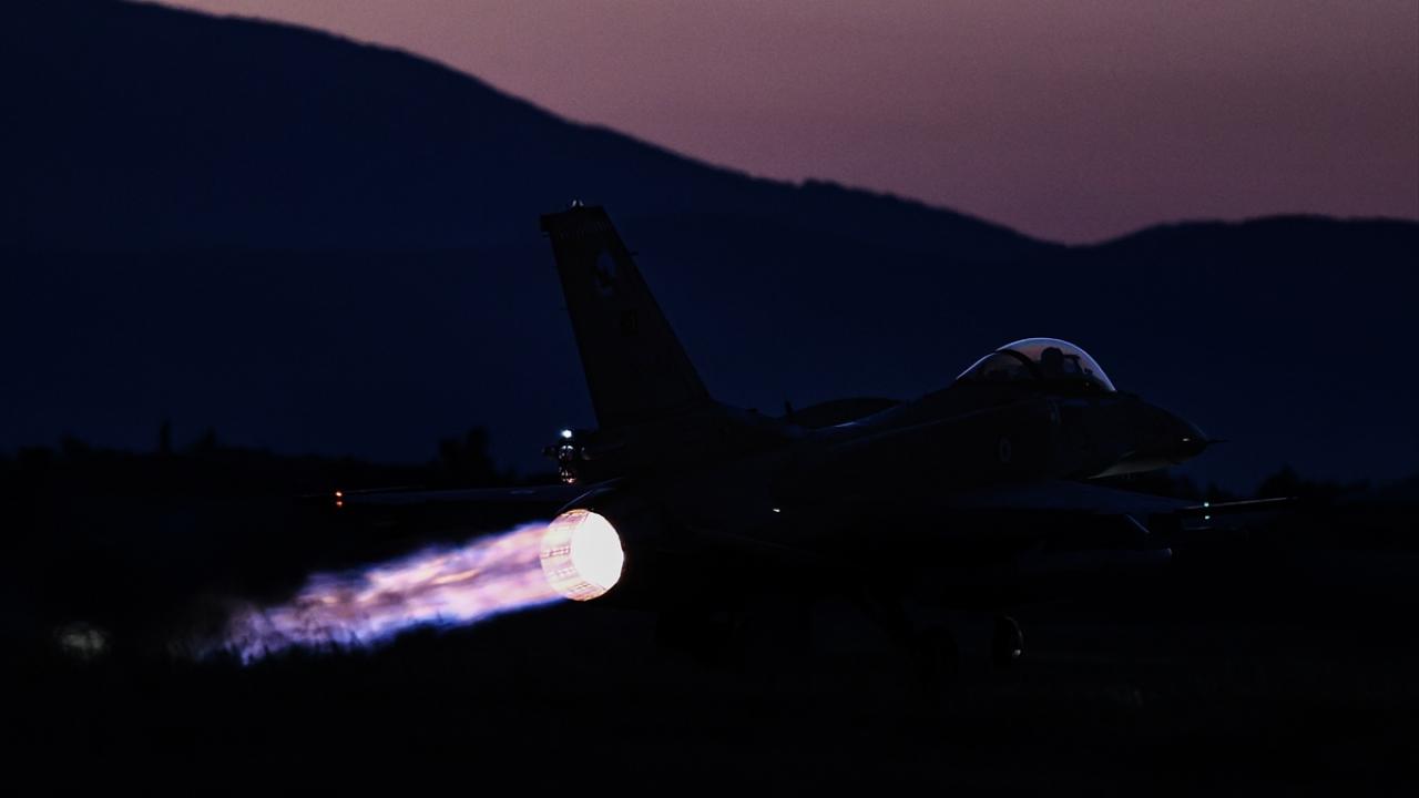 F-16`ların gece gözü "LANTIRN" sistemi