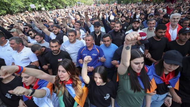 Ermenistanda neler oluyor?