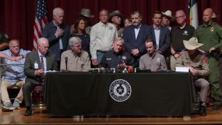 Texas valisine canlı yayında tepki: Hiçbir şey yapmadınız