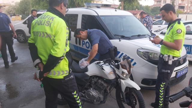 Bilecikte 2 hırsızlık şüphelisi kovalamaca sonucu yakalandı