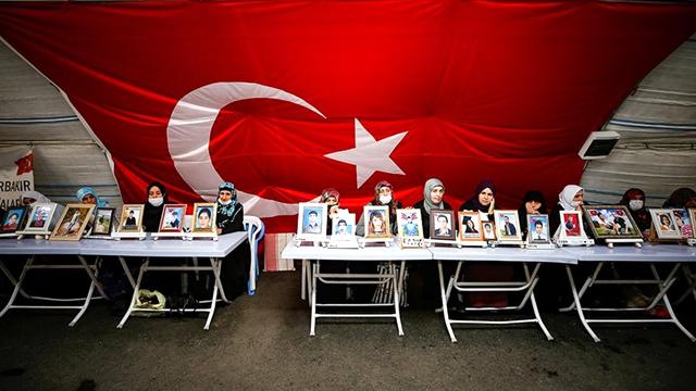 Diyarbakır anneleri evlat nöbetini sürdürüyor