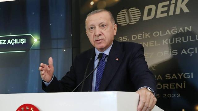 Cumhurbaşkanı Erdoğan: Erdoğanı 15 Temmuz gecesi kaçırtamadınız ama sen tankların arasından kaçtın