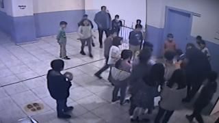 Öğretmenden hayat kurtaran Heimlich Manevrası