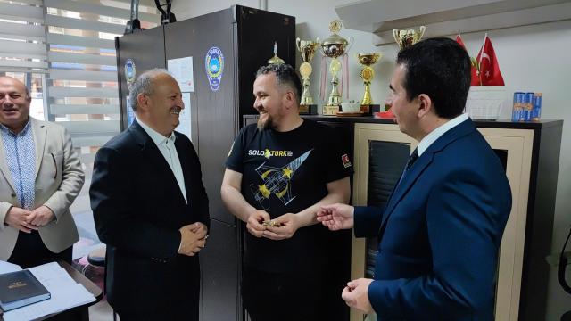 Orduda belediye işçisinin bulduğu altın sahibine teslim edildi