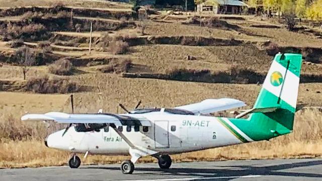 Nepalde 22 kişiyi taşıyan uçak kayboldu