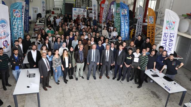 Kayseride TEKNOFESTe katılacak takımlara 1 milyon liralık destek