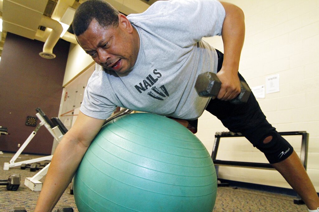 İngiltere`de spor salonları ve yüzme havuzları risk altında