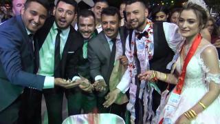 Aydın'da damada 55 kilo bozuk para takıldı