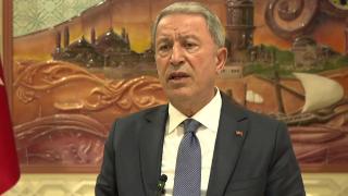 Bakan Akar, BAE'ye ziyaret gerçekleştirdi