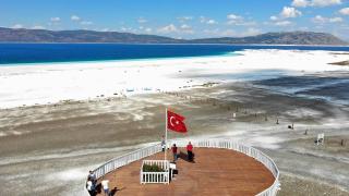 Salda Gölü'ne bilim merkezi kuruluyor