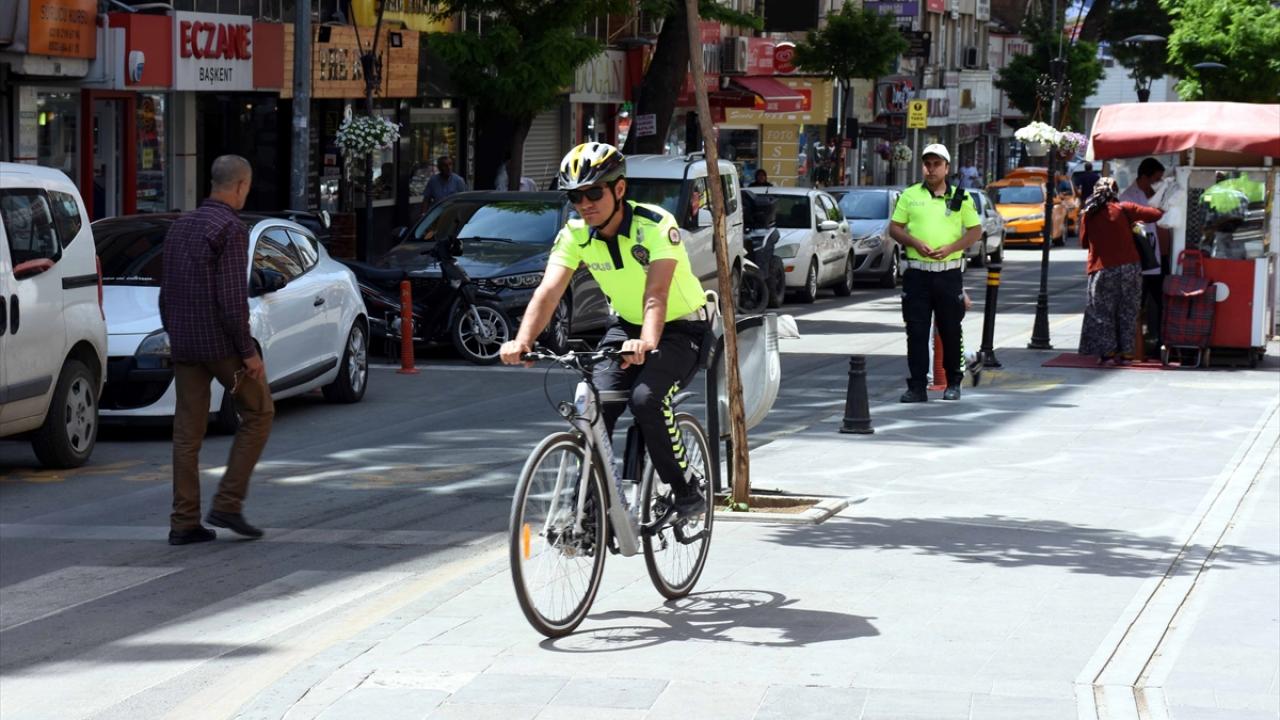 "Vatandaşların ve diğer araç sürücülerinin tepkileri de olumlu"