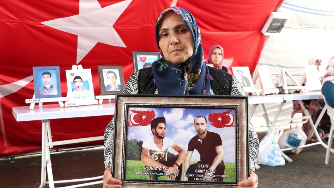 "Yeter artık kirli ellerini evlatlarımızın üstünden çeksinler"