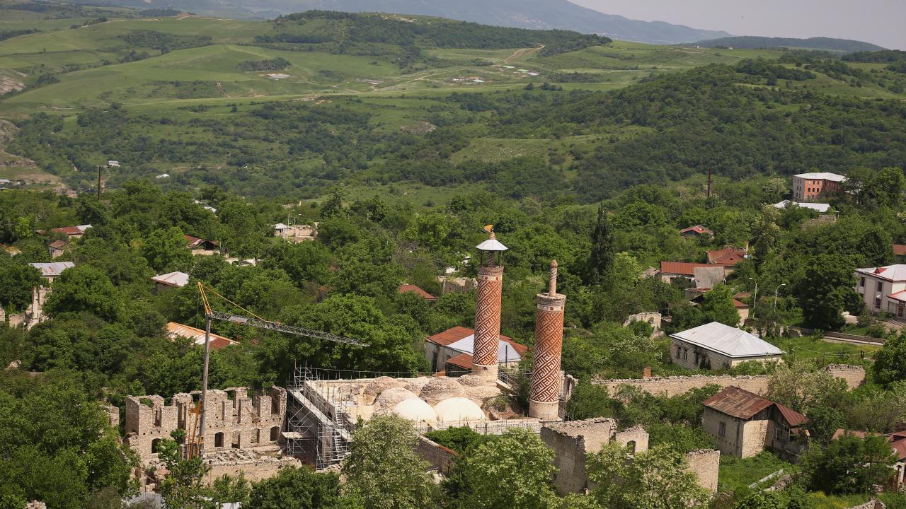 Aşagı Gövher Ağa Camii