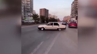 Adana'da drift yapan sürücüye para cezası uygulandı